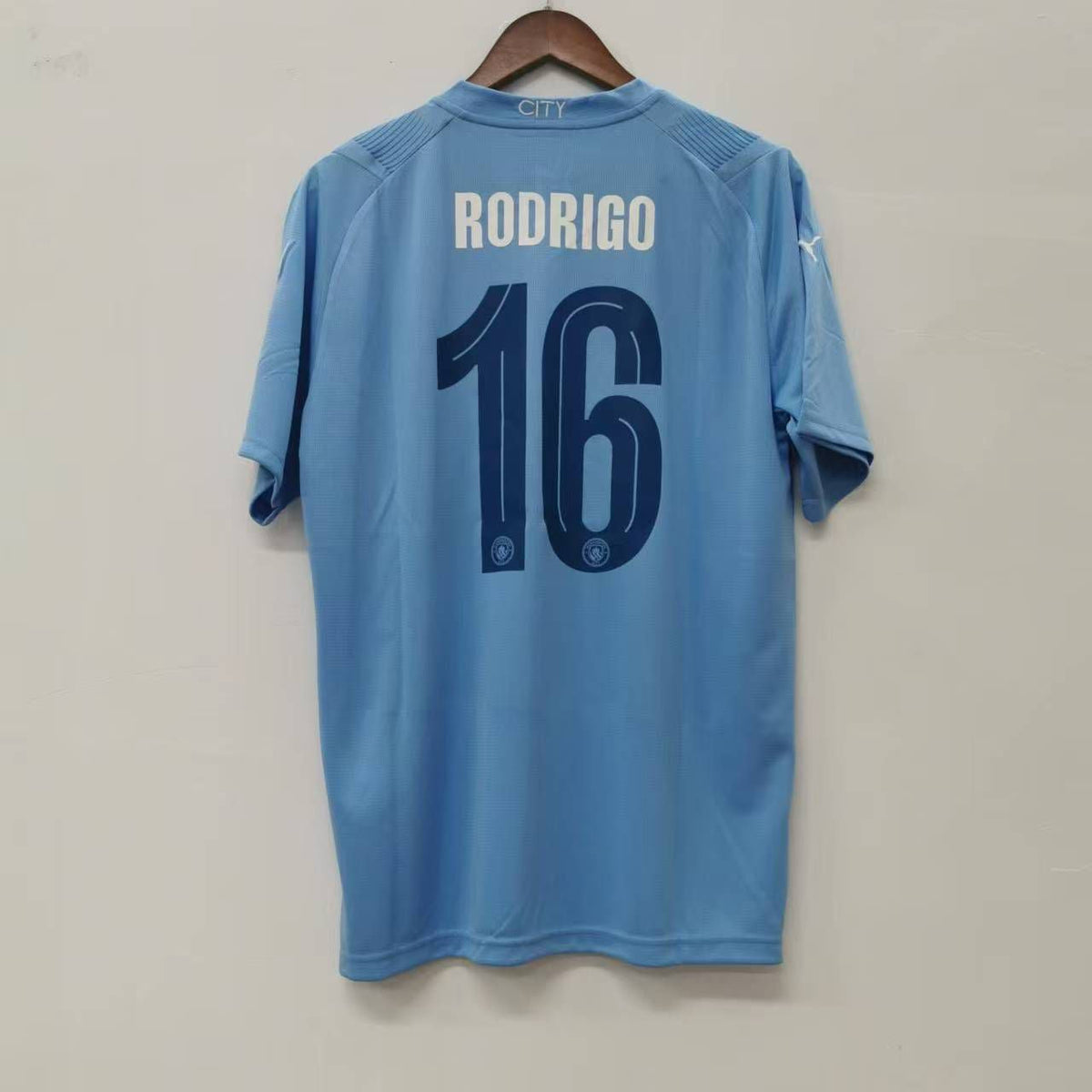 Manchester City Home Jersey 2023/24 With RODRIGO 16 Soccer product image 1