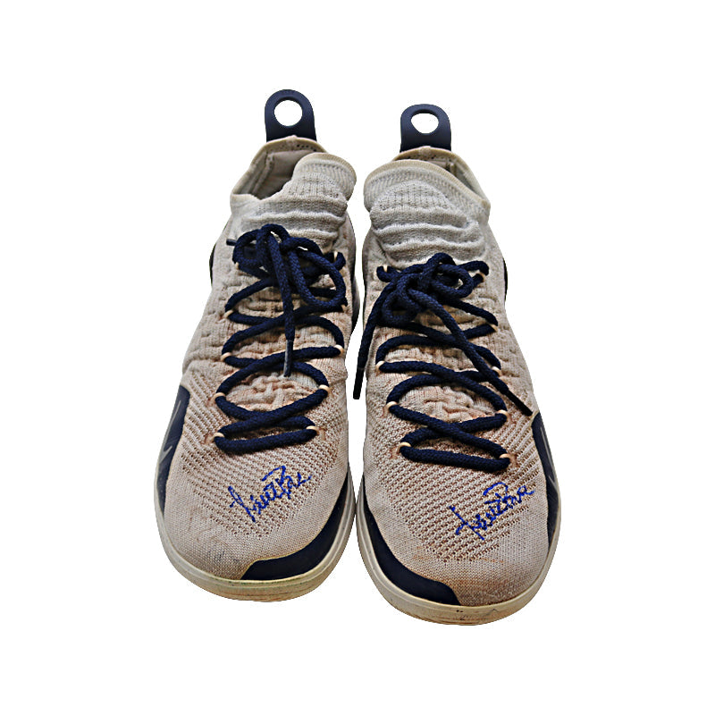 Aaron Boone New York Yankees Autographed 2019 Game Used White Nike Sneakers Size 11 (Boone LOA/CX Auth) product image 1,