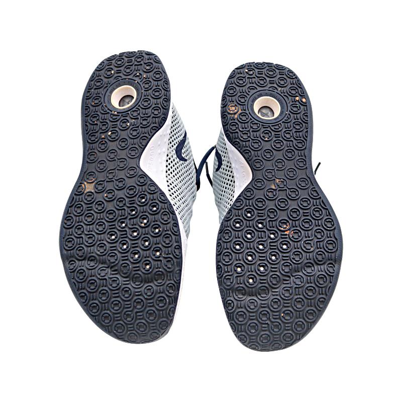 Aaron Boone New York Yankees Autographed 2020 Game Used Gray/Blue Nike Air Paul George Sneakers (CX Auth) product image 5,