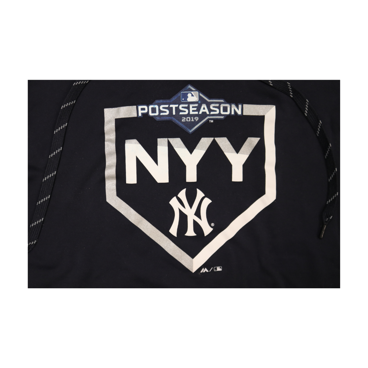Aaron Boone New York Yankees 2019 Game Used 2019 Playoffs Cutoff Hoodie Size L product image 5, provided for visual