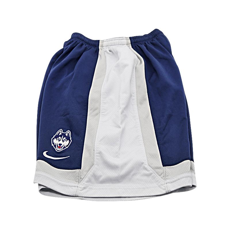 Breanna Stewart UCONN Used Navy Blue Shorts (Size Women L, Length +2) product image 5, provided for visual reference and