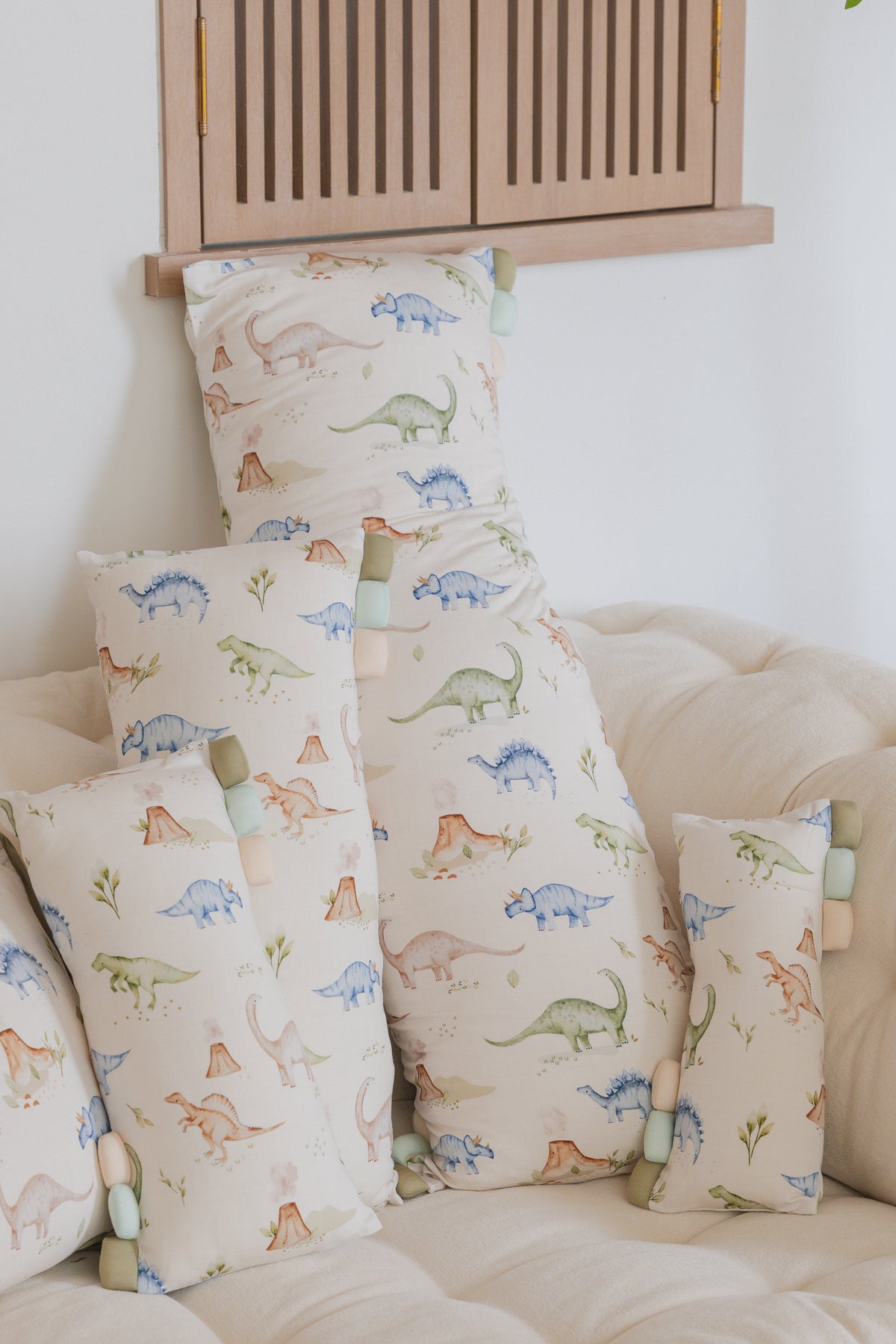 [Bamboo Pillow] - Dino Land Quest