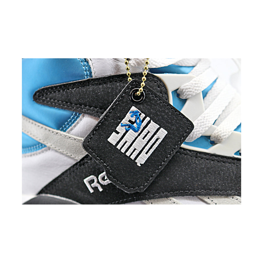 Shaquille O'Neal Lakers Magic Heat Autographed Reebok Pump Sneaker JSA Holo Only product image 7, provided for visual