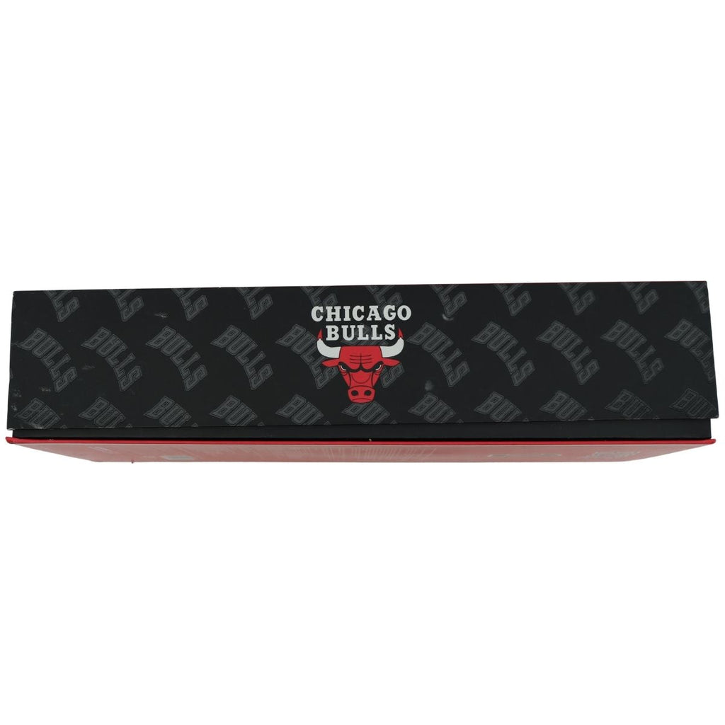 Derrick Rose Chicago Bulls Emierby NBA Real Masterpiece 1:6 Action Figure product image 5, provided for visual reference and