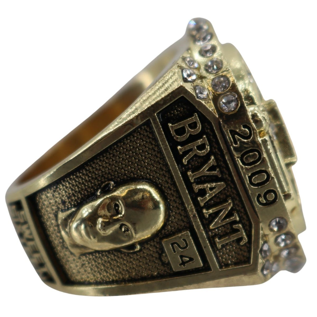 2010 Lakers Replica Championship Trophy & Kobe Bryant Replica Ring Set product image 8, provided for visual reference and