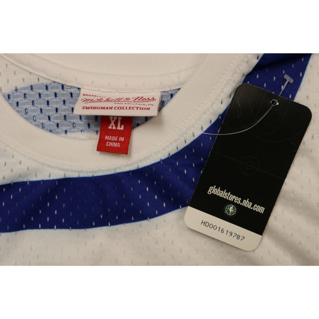 Pistol Pete Maravich Atlanta Hawks 1970-71 White Jersey Size XL product image 3, provided for visual reference and product
