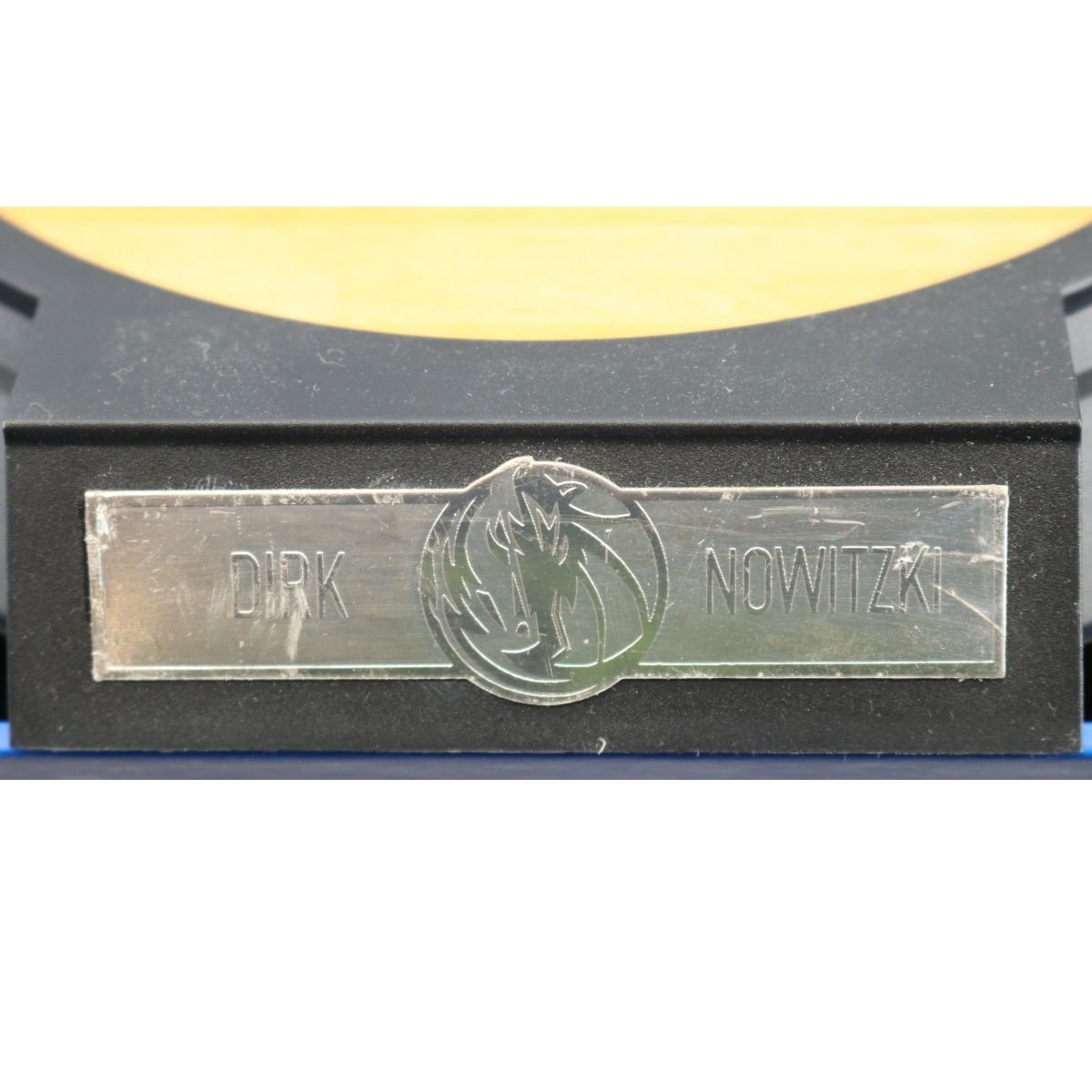 Dirk Nowitzki Dallas Mavericks Enterbay NBA Real Masterpiece 1:6 Action Figure product image 4, provided for visual