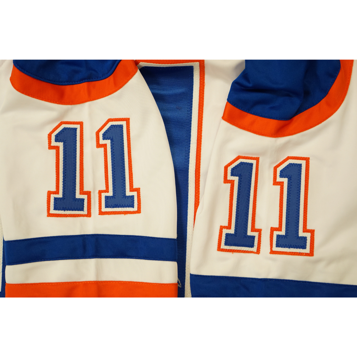 Mark Messier Edmonton Oilers Autographed Signed Pro Style White Jersey (CX Auth) product image 3, provided for visual