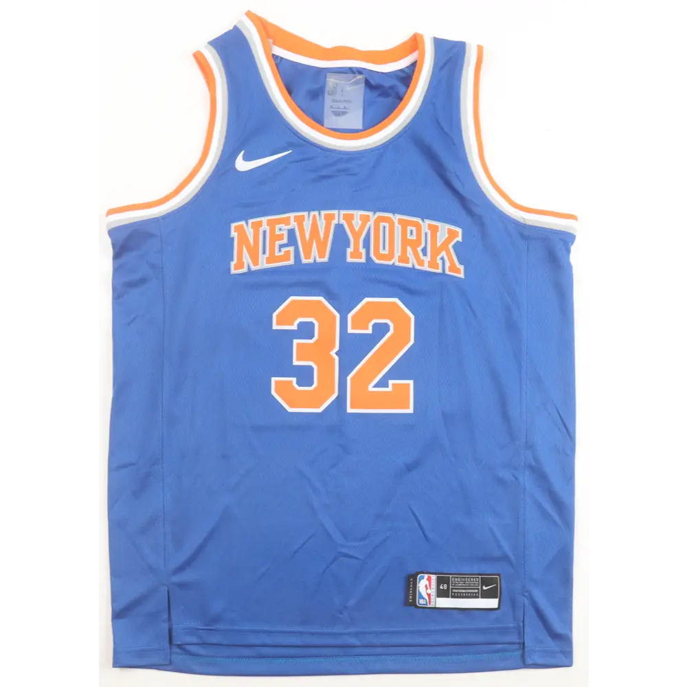 Karl-Anthony Towns Signed New York Knicks Jersey product image 2, provided for visual reference and product detail review