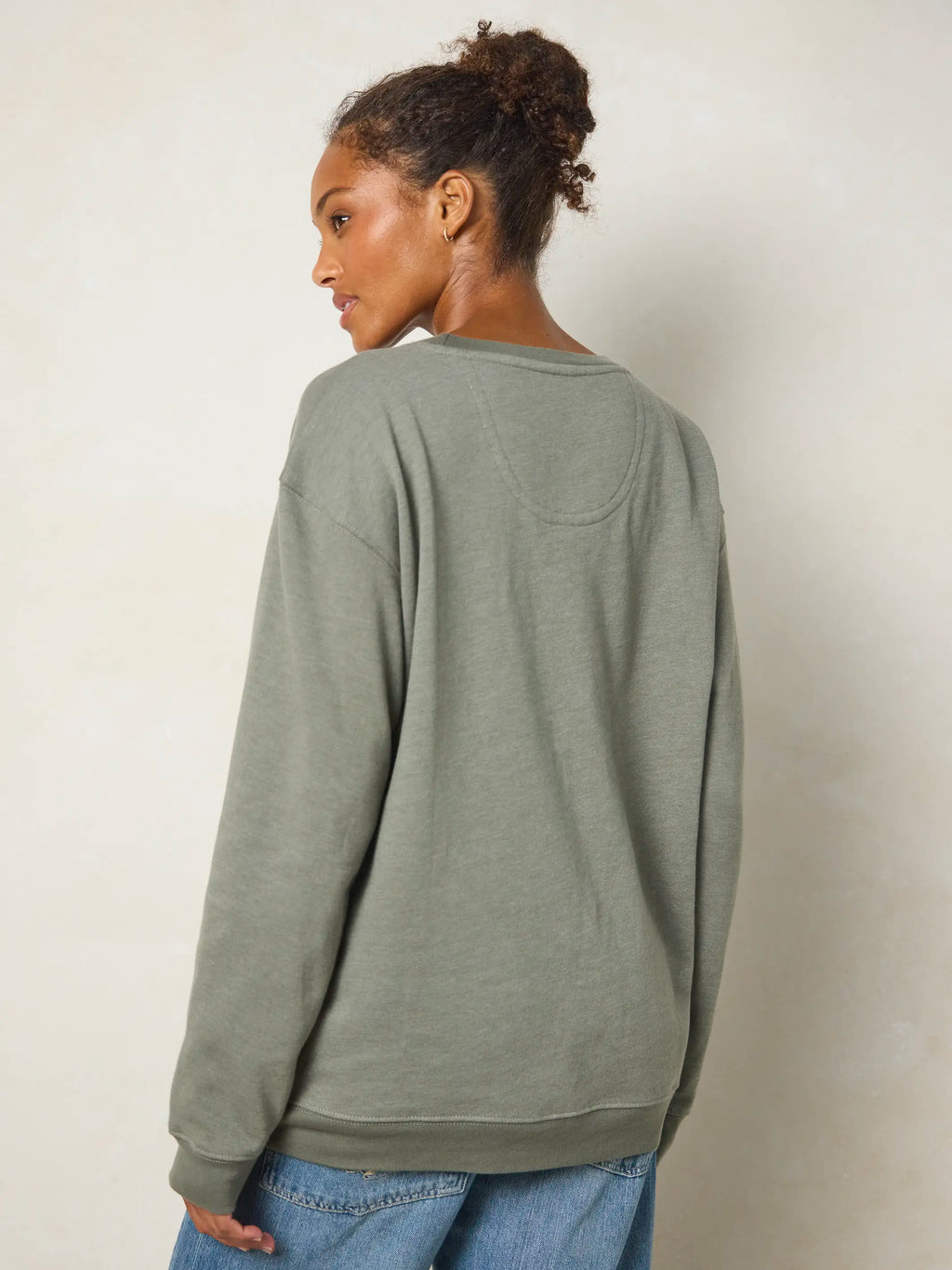 Comfy Pocket Sweatshirt - Picnic Club