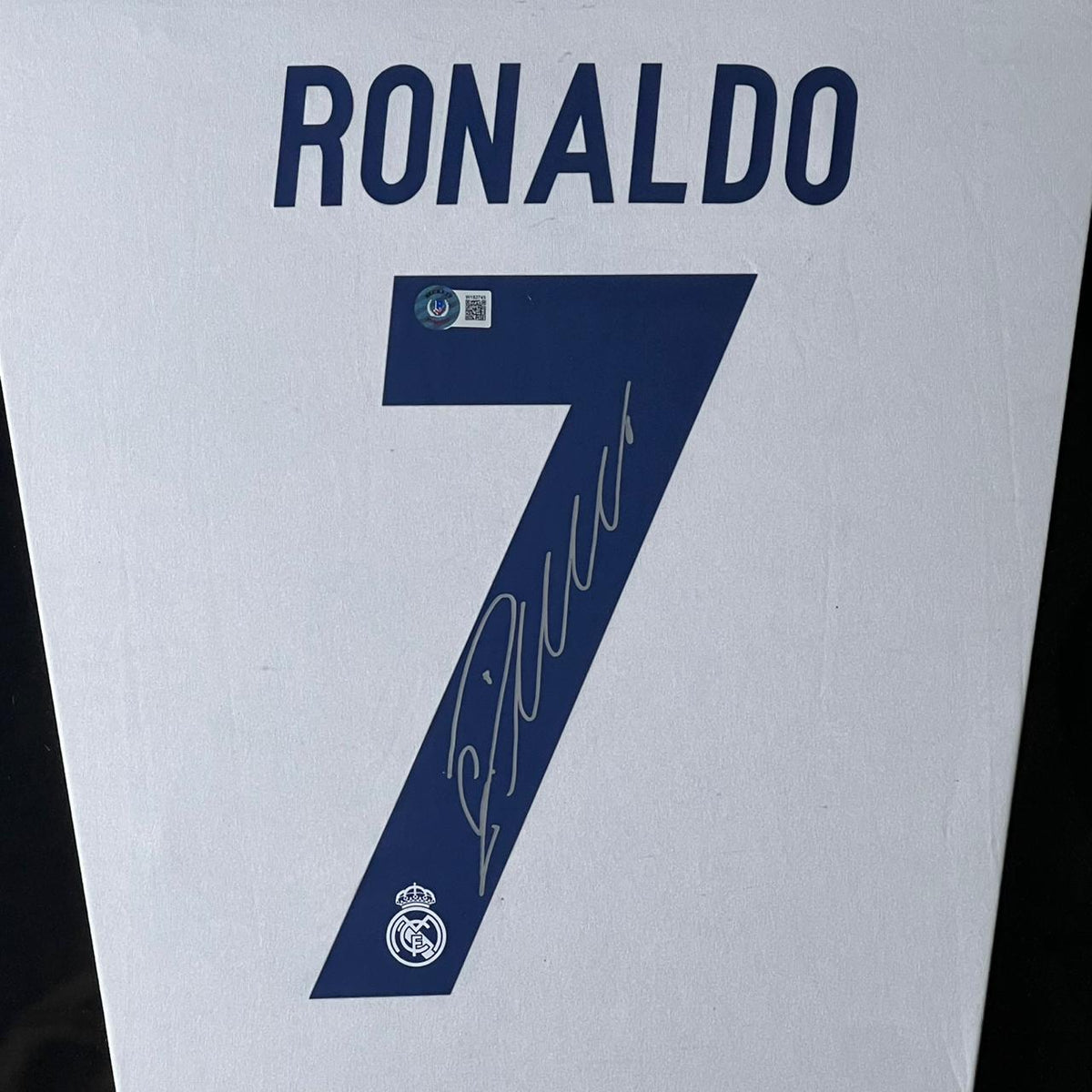 Cristiano Ronaldo Signed Real Madrid 2017 Framed Jersey product image 2, provided for visual reference and product detail
