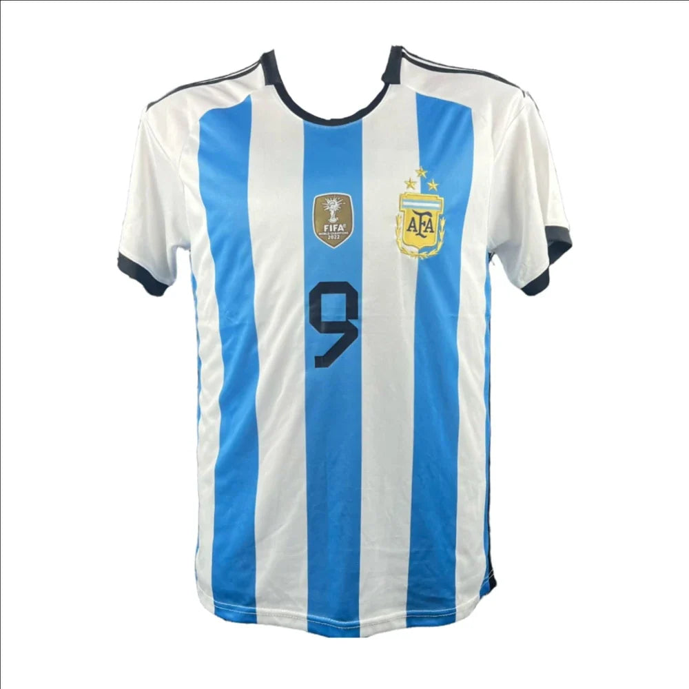 Julián Alvarez Signed Argentina 2022 Jersey product image 2, provided for visual reference and product detail review