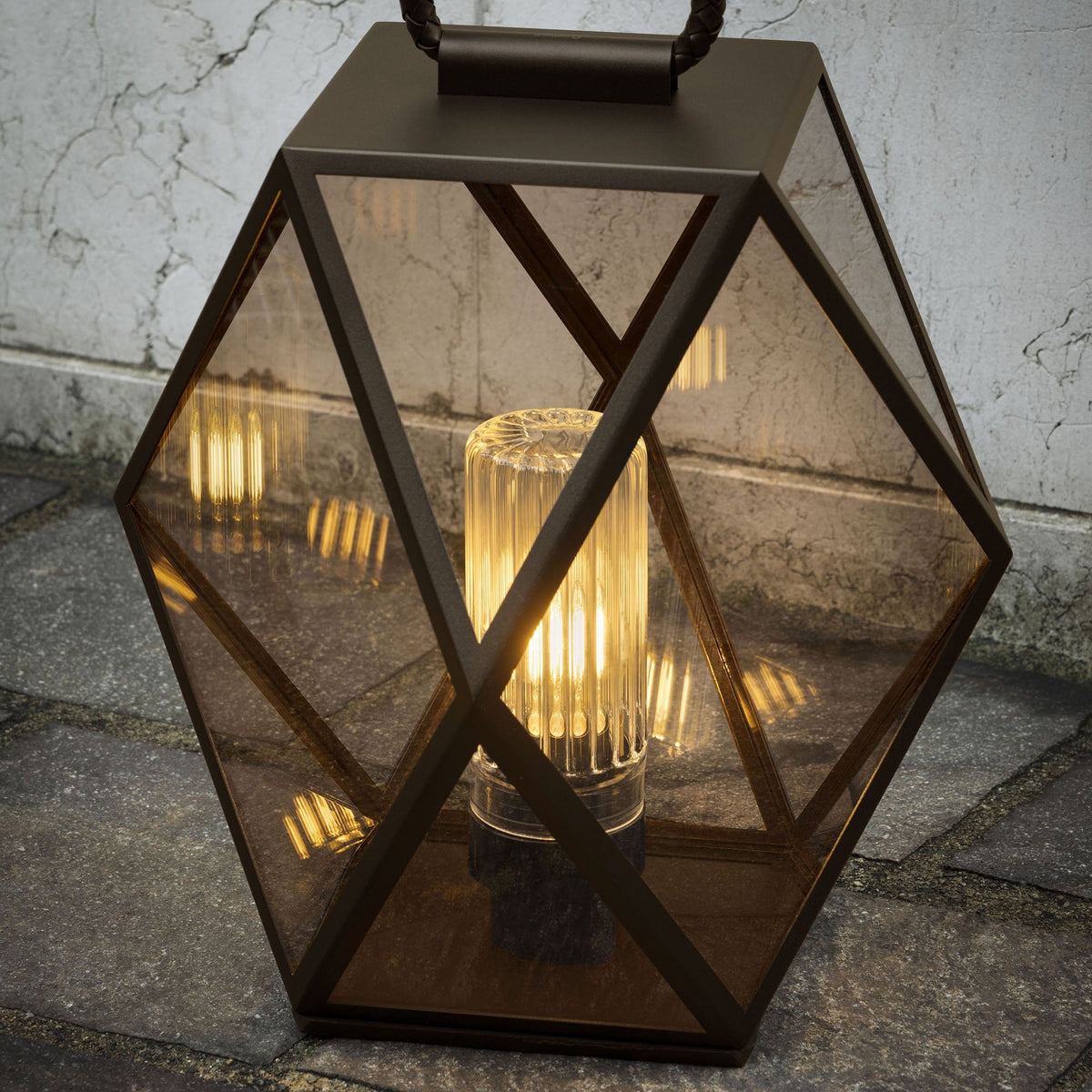 Muse Outdoor Floor Lamp