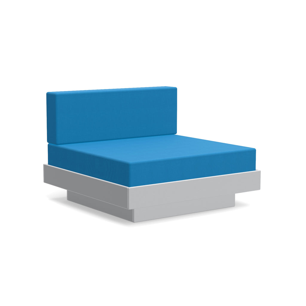 Platform One Outdoor Lounge