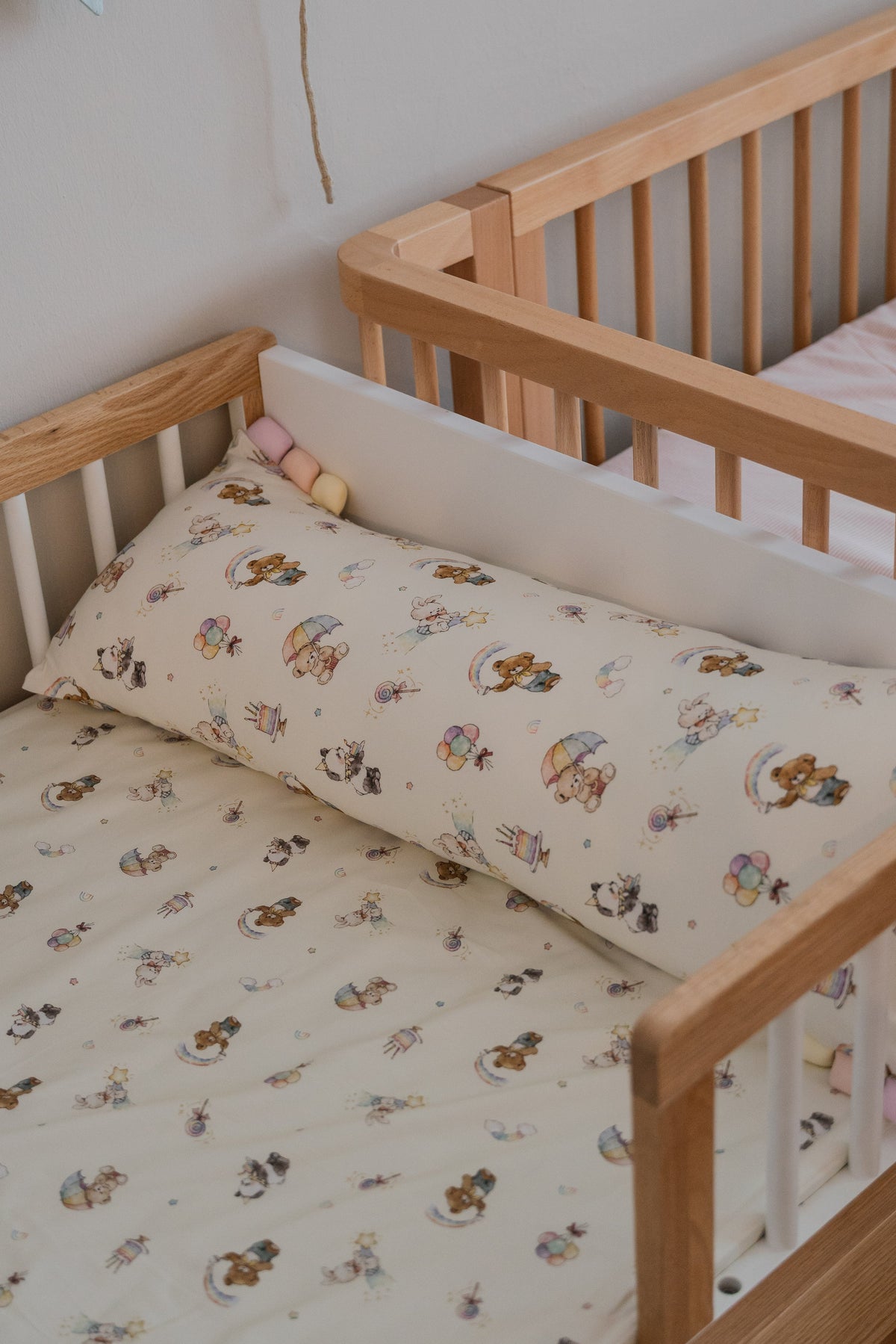 [Bamboo Pillow] - Rainbow Dreamland